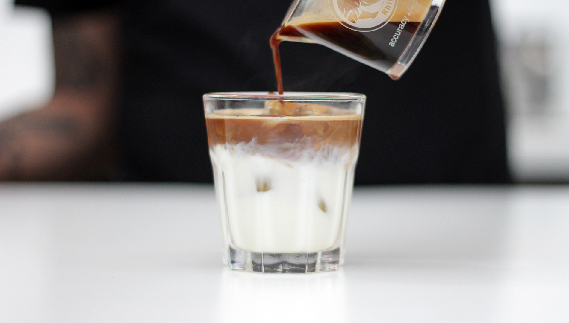 Nie tylko Iced Latte! 4 przepisy na kawy na zimno